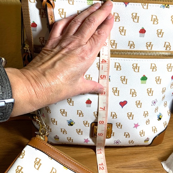 Dooney & Bourke - Picture 12 of 16